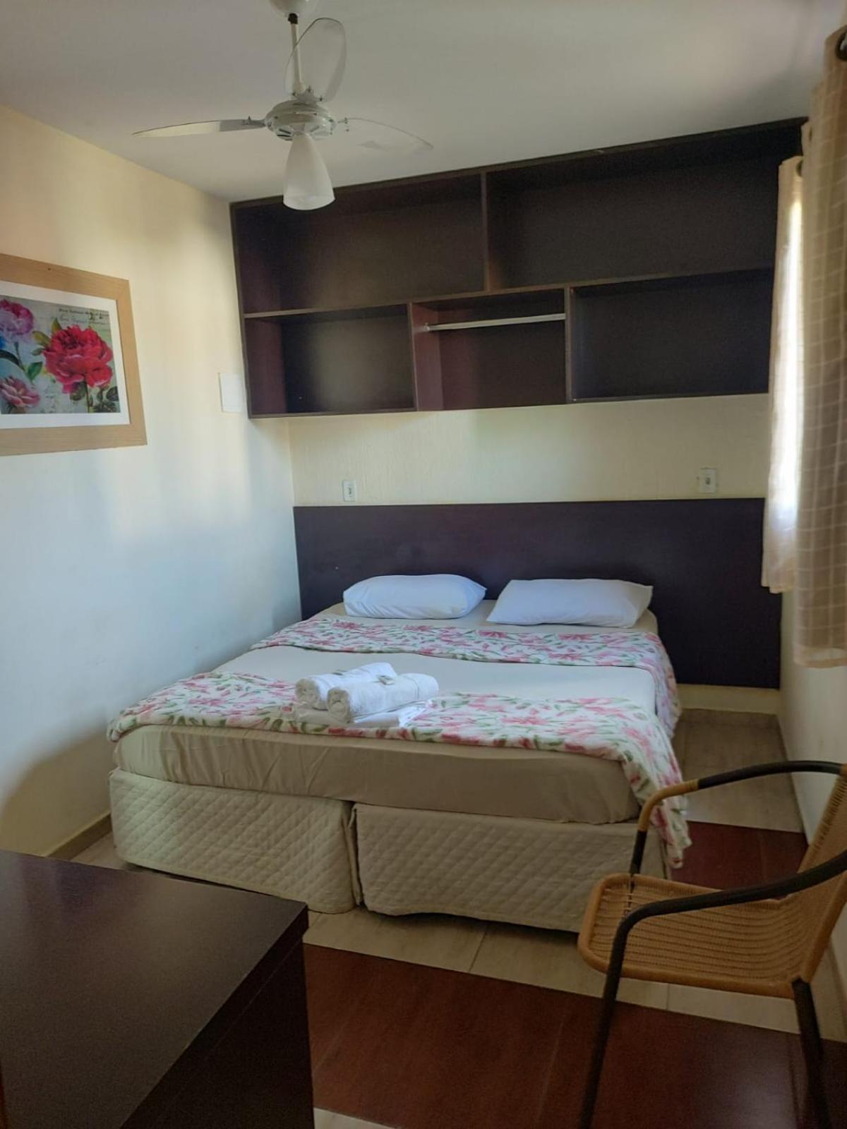 Hotel Buriti イトゥペヴァ エクステリア 写真